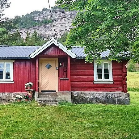 Charming 1-bed On Farm In Holiday home *